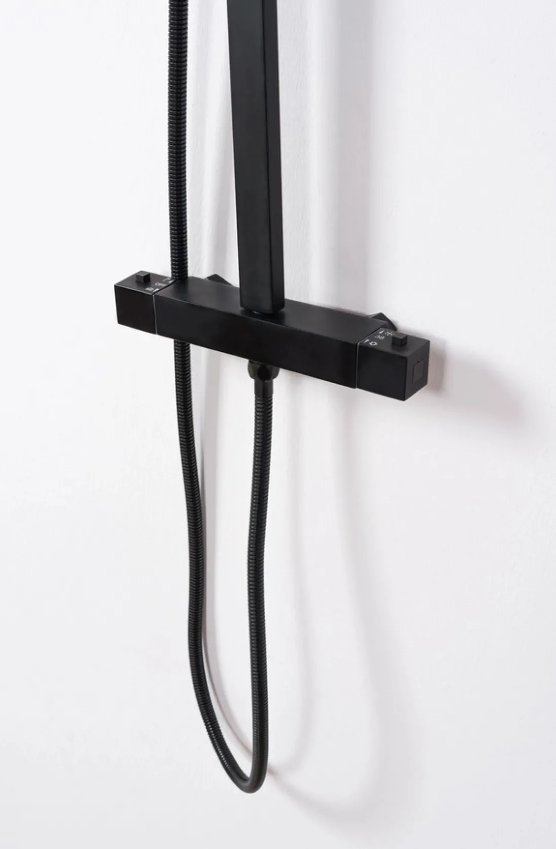 TERMO BLACK Černý sprchový set s termostatickou baterií